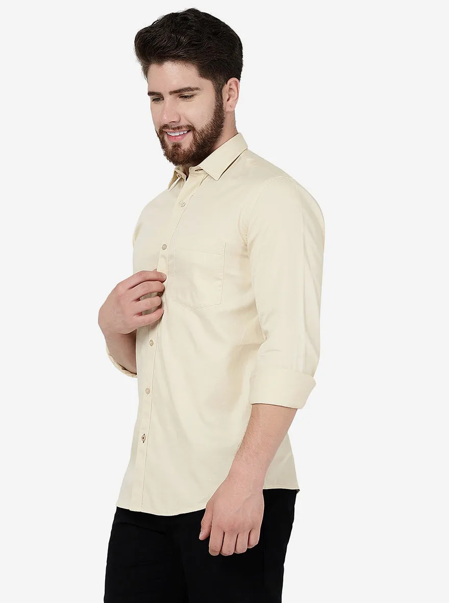 Banana Yellow Solid Slim Fit Semi Casual Shirt | JadeBlue